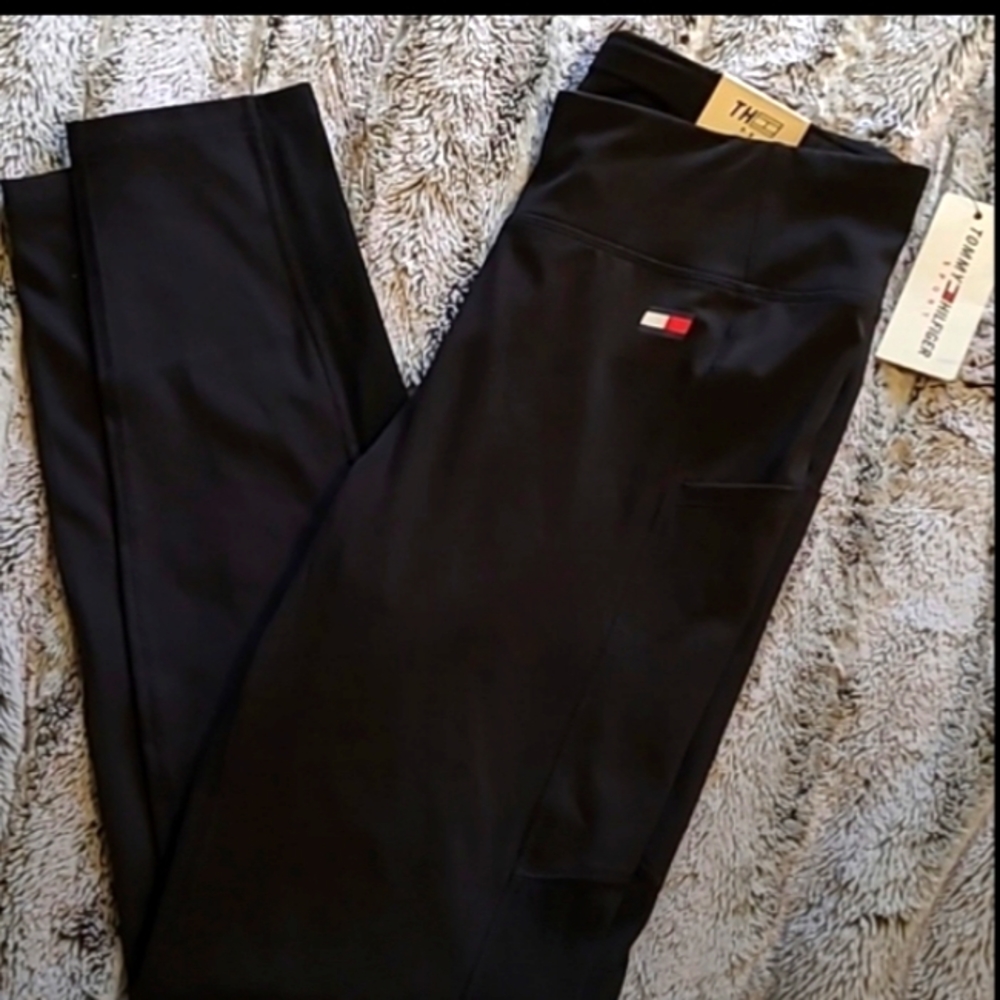 NWT Tommy Hilfiger Leggings